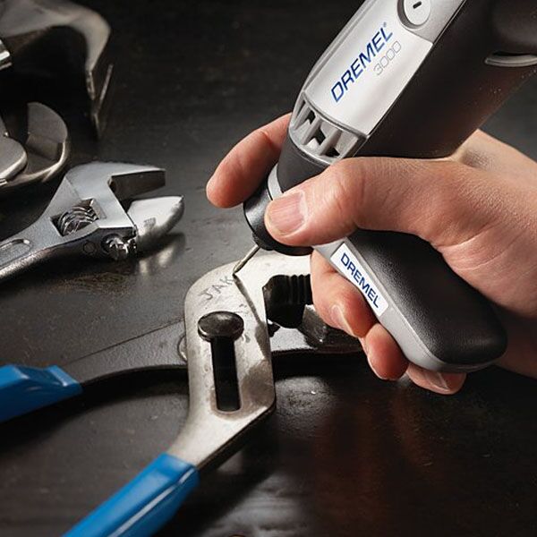 Dremel Volfram karbid sekač četvrtastog vrha od 3,2 mm 2615990132 - Image 2