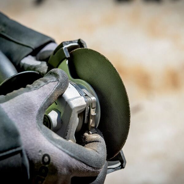 Metabo aku ugaona brusilica W 18 7-125 (602371510) - Image 2