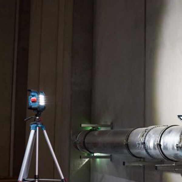 Bosch Aku LED reflektor GLI 18V-1200 C Solo (0601446700) - Image 2